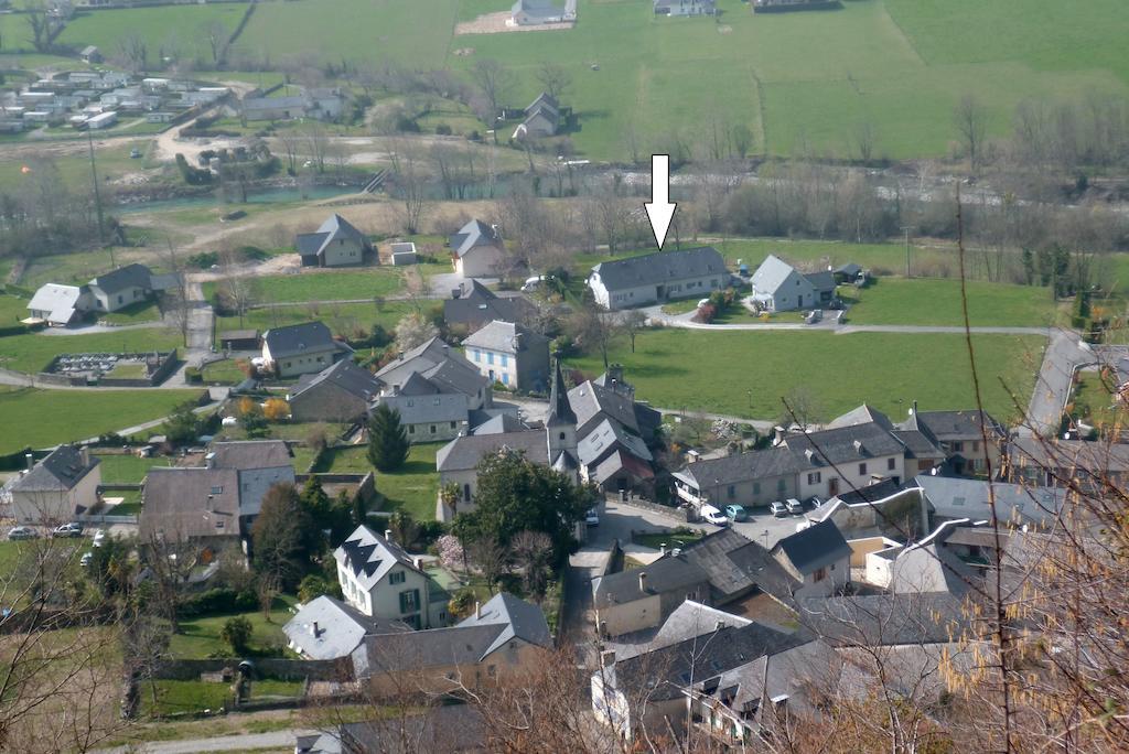 Lo Saunei Laruns Exterior photo