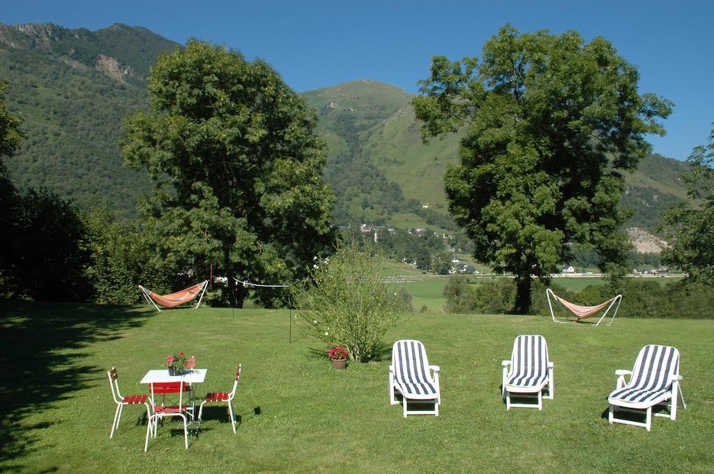 Lo Saunei Laruns Exterior photo