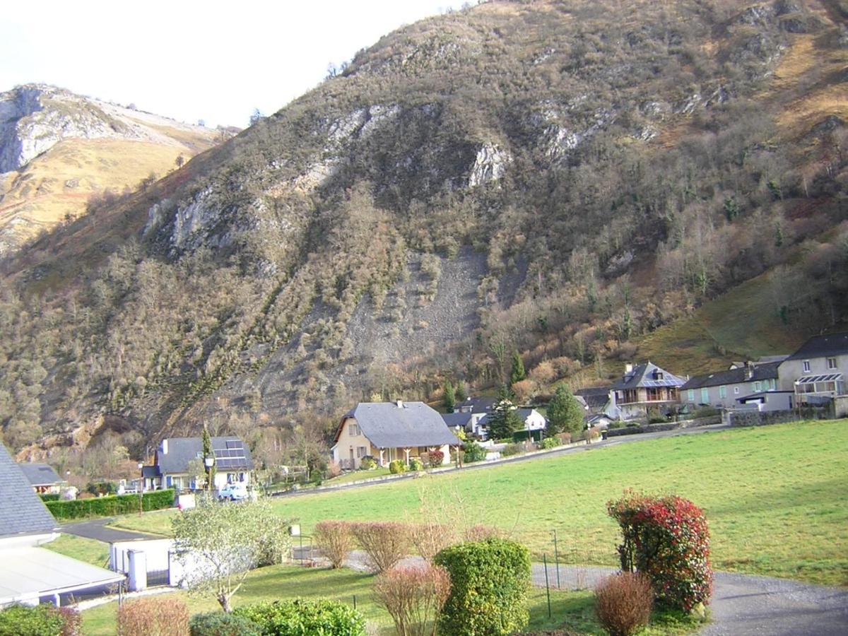 Lo Saunei Laruns Exterior photo